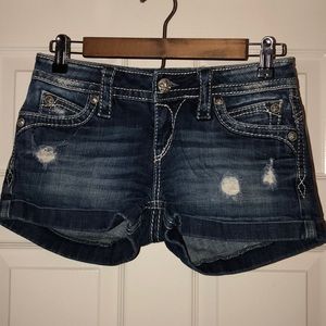 Super cute Rock Revival shorts!